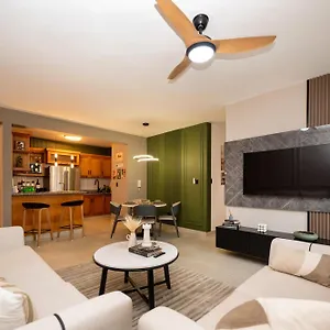  Apartment 10Min Airport & Homs - Dream Stay - Pool & Gym